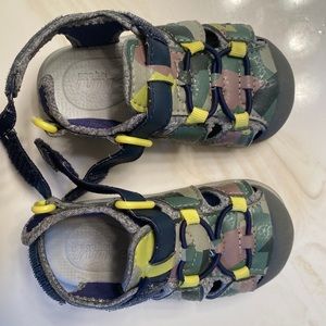 See Kai Run Toddler Sandal, Camo